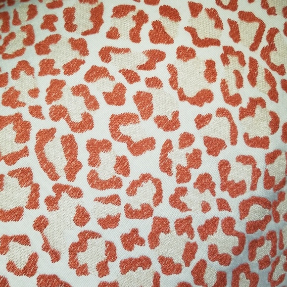 COVERLET THROW - LAVISH HOME - Picture 3 of 4